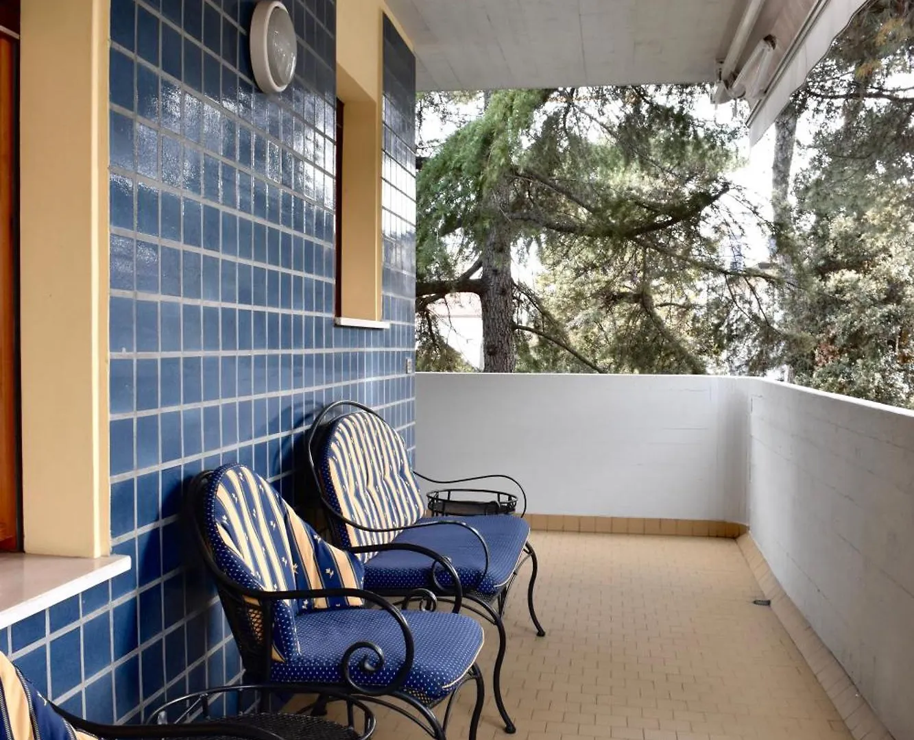 Apartment Blu 31 - Ampio Appartamento In Centro A Riccione